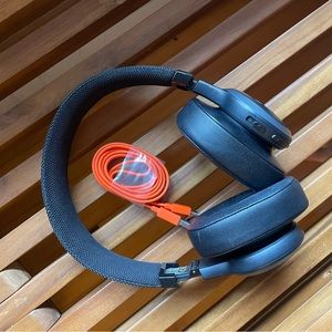 JBL Bluetooth Headphones